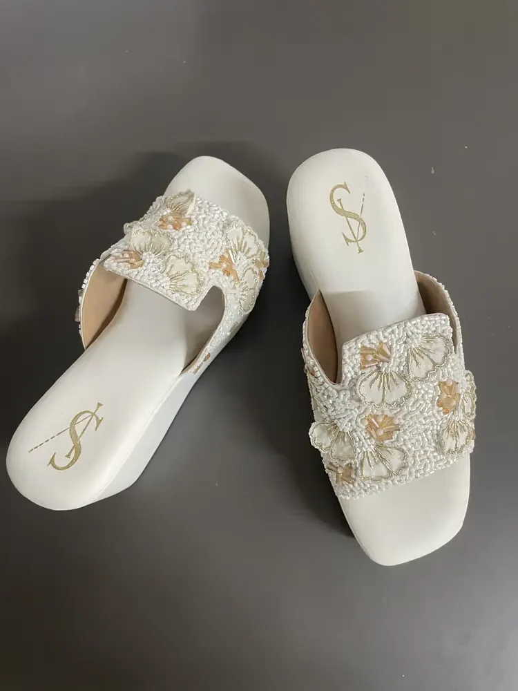 snow white heels snow white heels